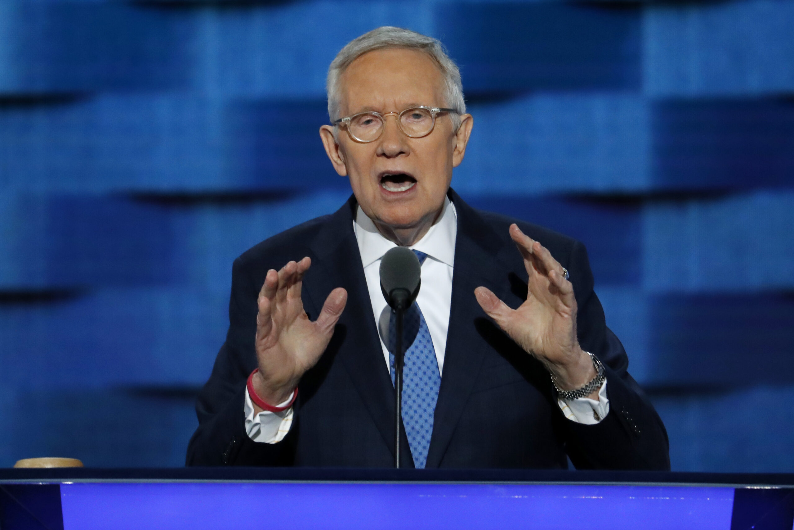 Reid: Trump ‘raped and pillaged’ Atlantic City
