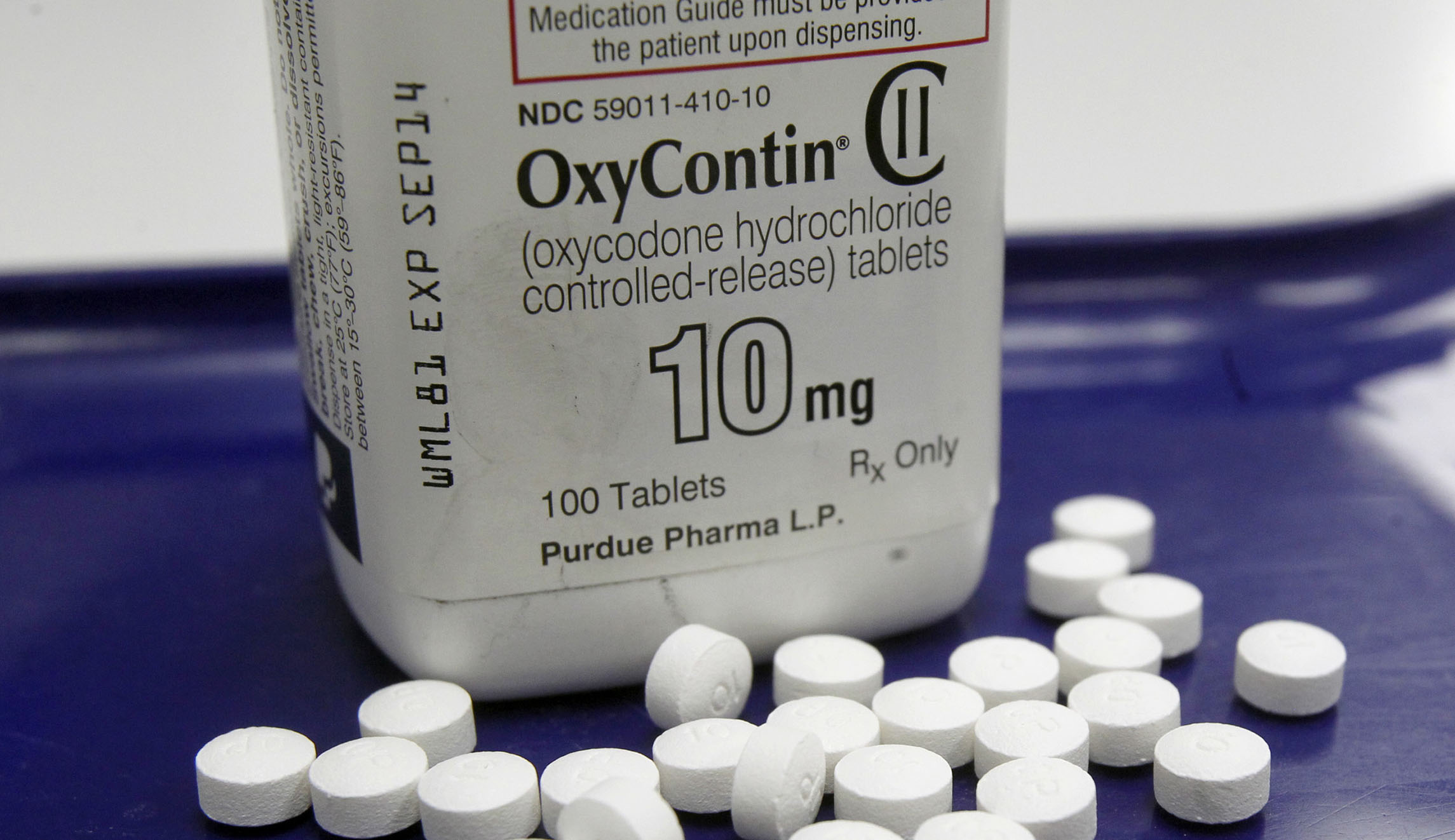 Congress opens new front in war on opioid epidemic