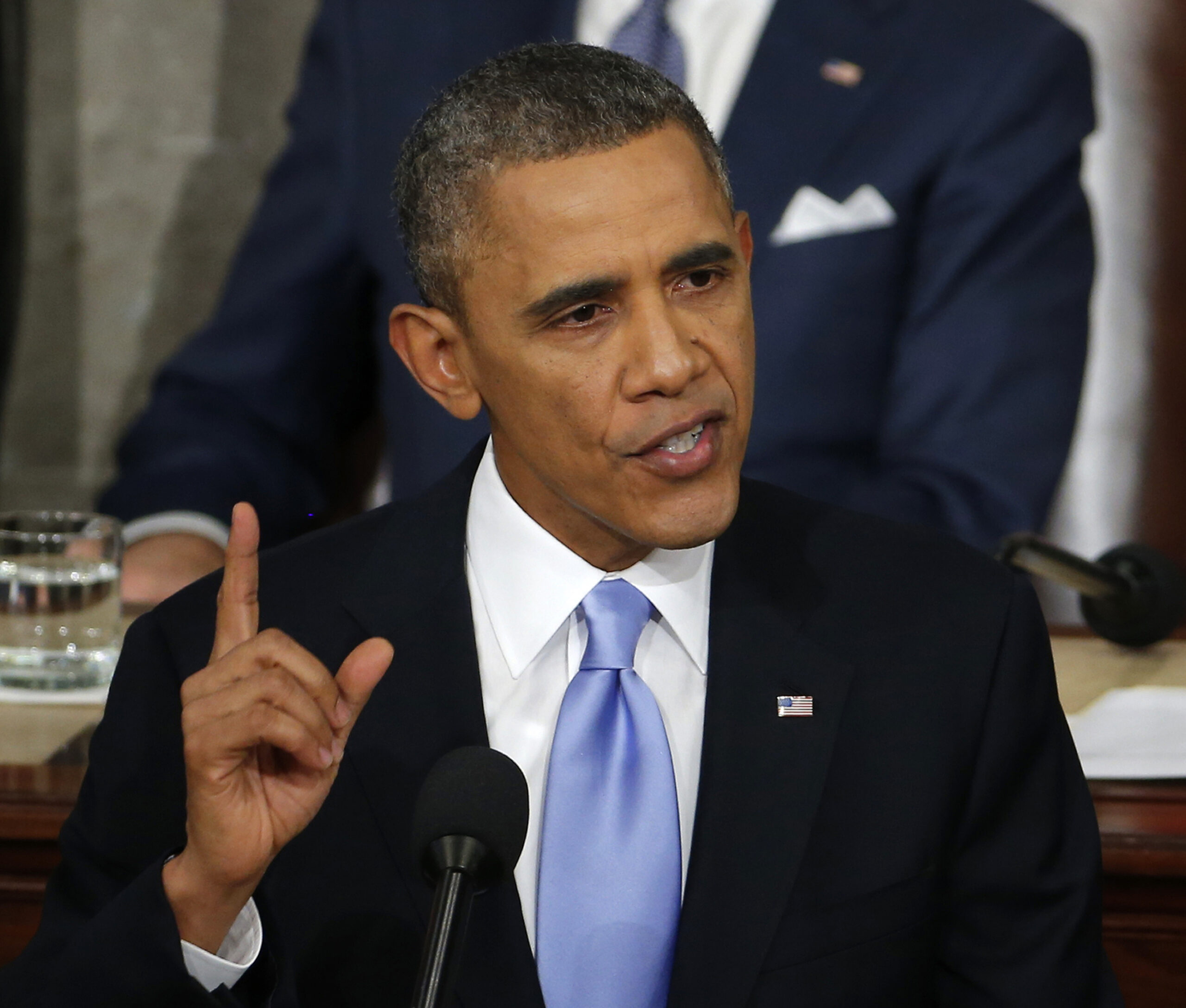 Obama ribs ambitious governors at White House dinner: ‘Make yourselves at home’
