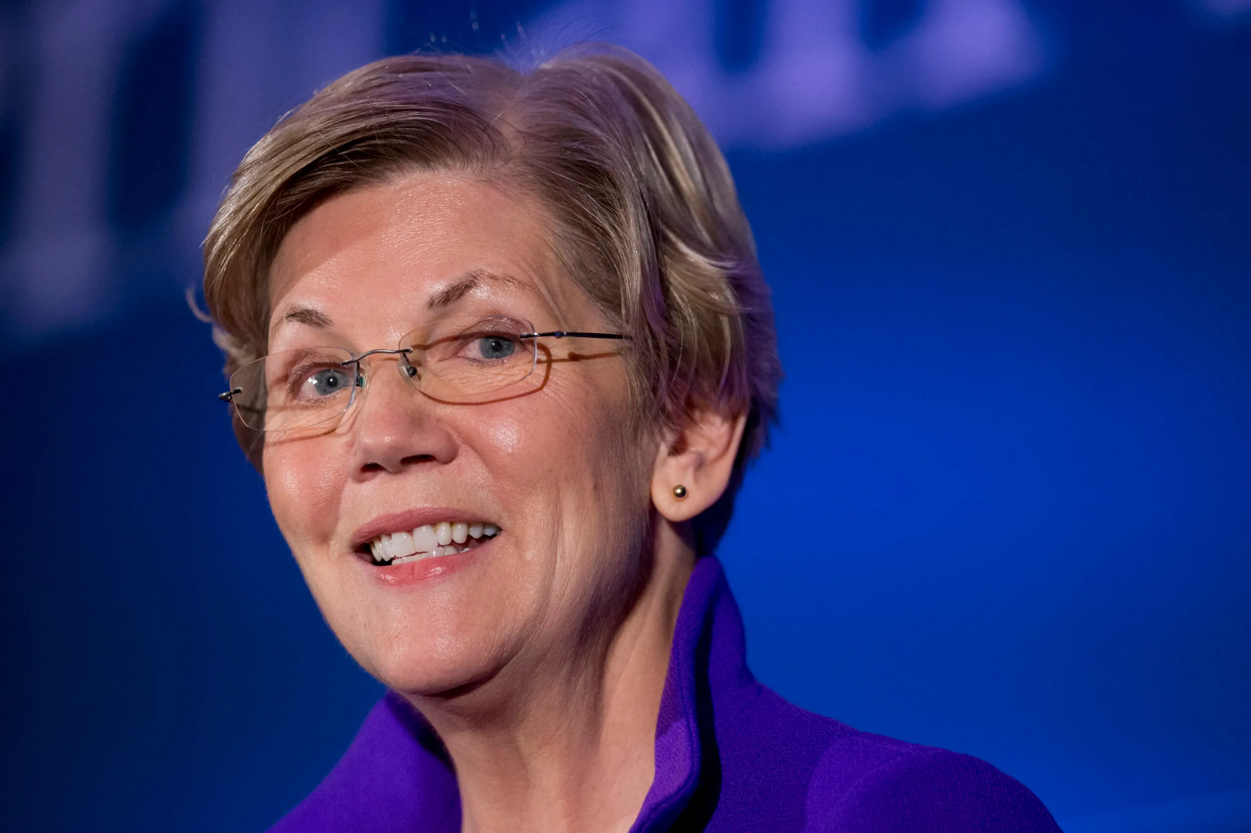 Elizabeth Warren goes to Israel