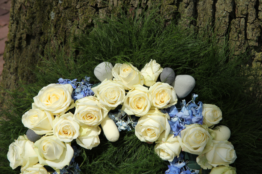 In lieu of flowers, don’t vote for Trump