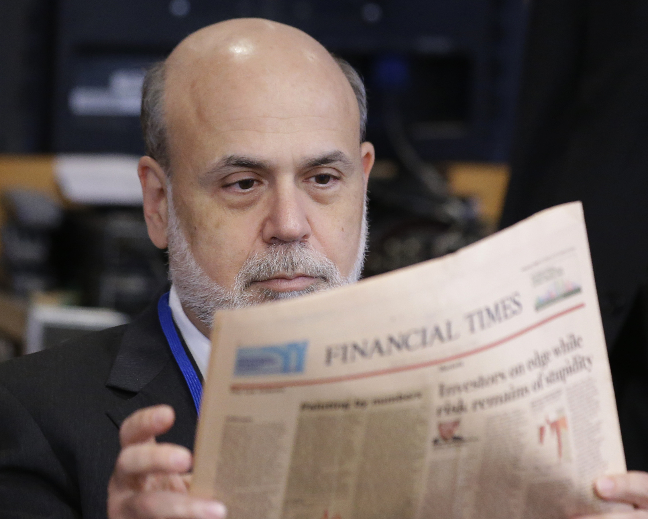 World finance officials focus on global risks