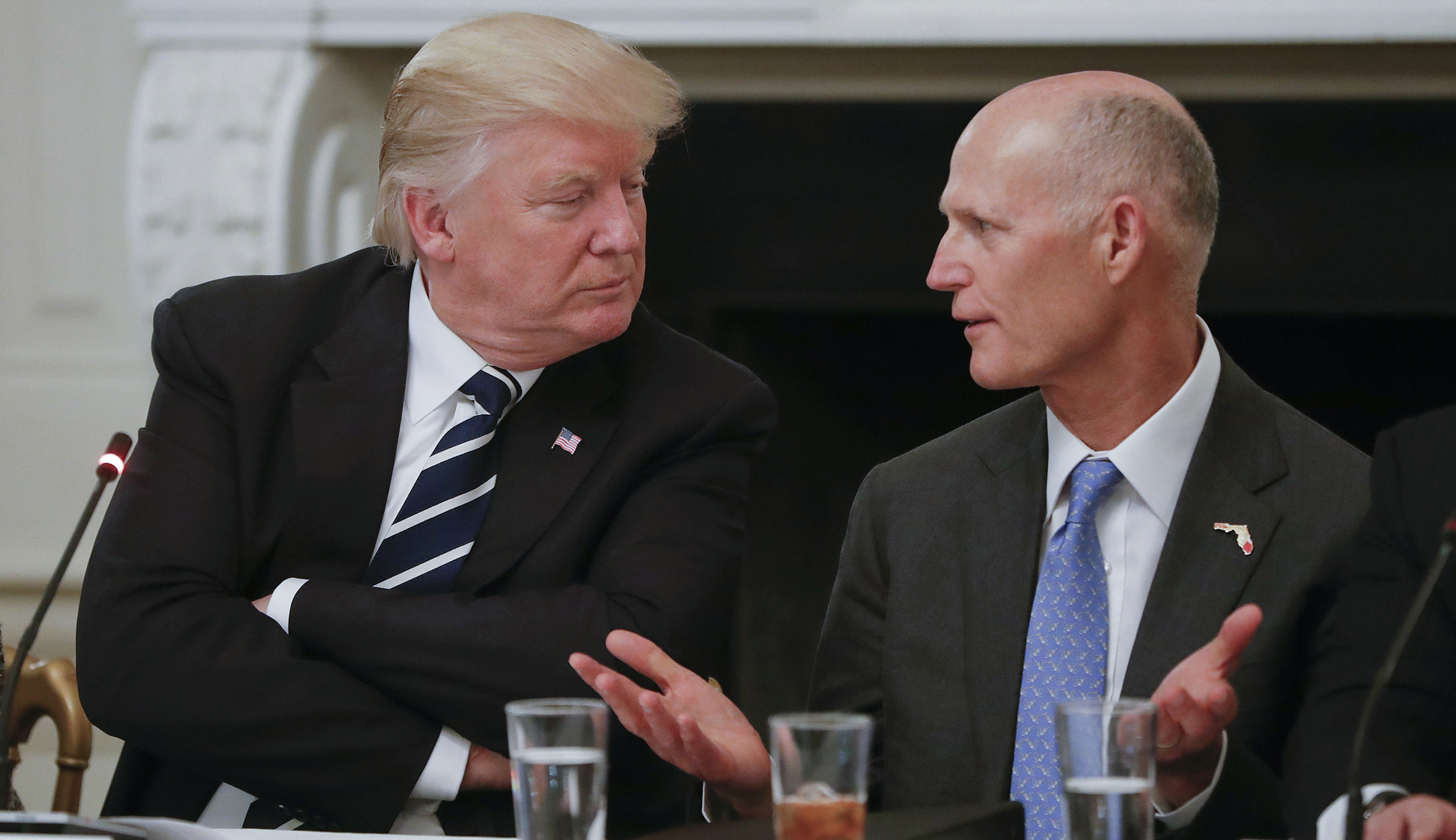 Trump meets with Florida Gov. Rick Scott to talk hurricanes, tax cuts
