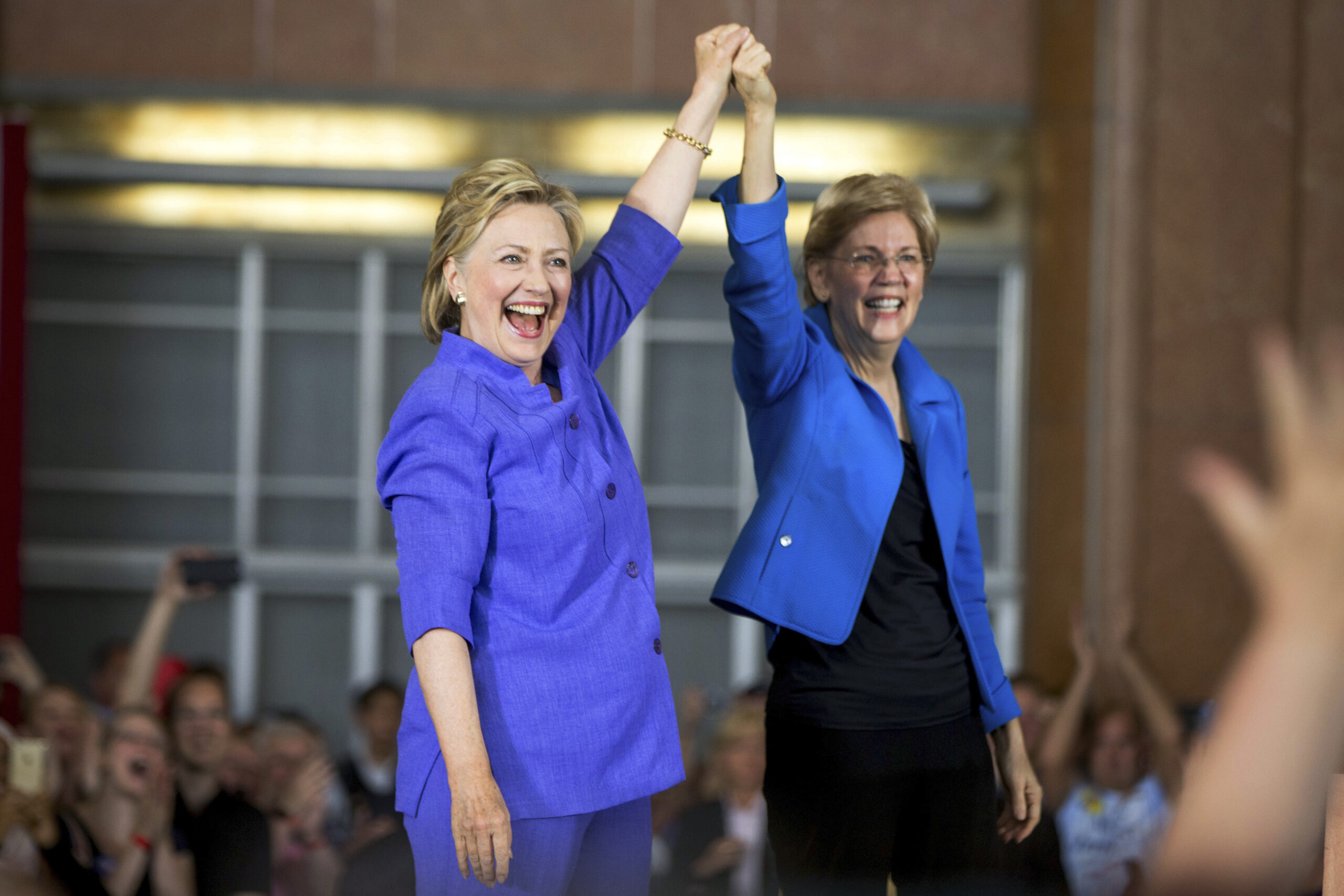 Yes, you should be afraid of Elizabeth Warren the censor