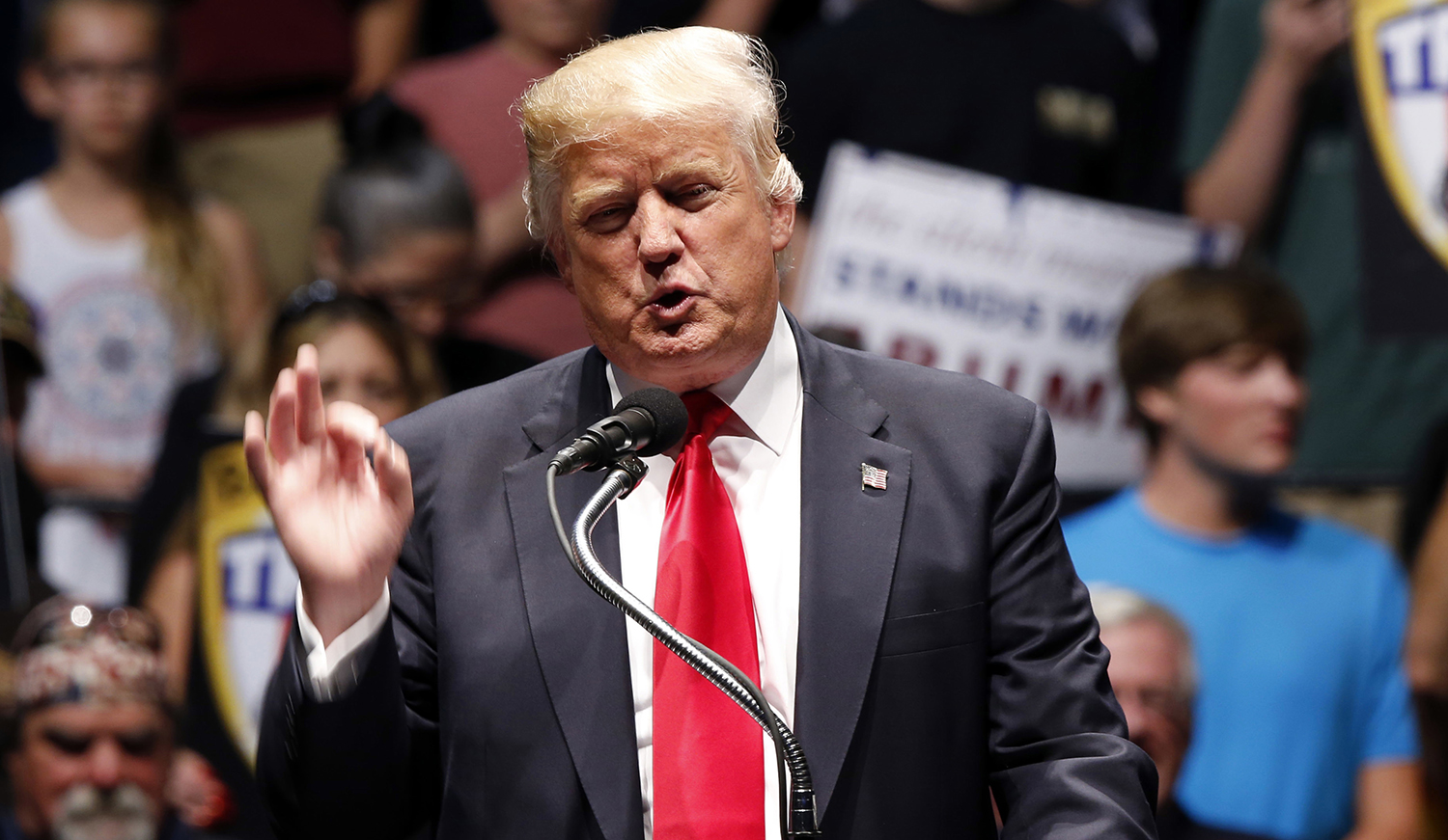 Trump mourns loss of service member in ‘fight against the evil of radical Islamic terrorism’