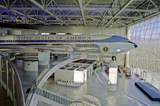 Reagan museum won’t cave to shutdown, keeps Air Force One exhibit open — and free