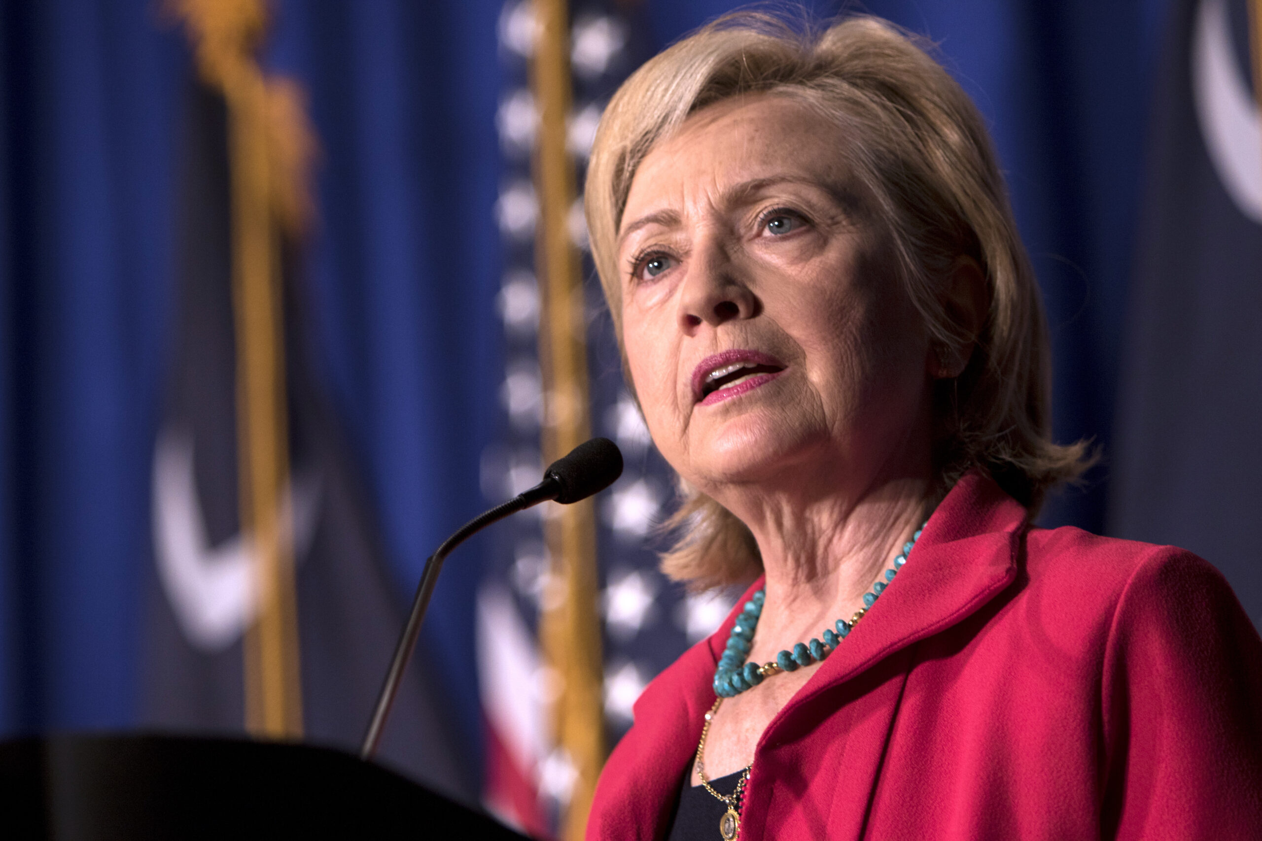 Inspectors general urge investigation into State’s handling of Clinton emails