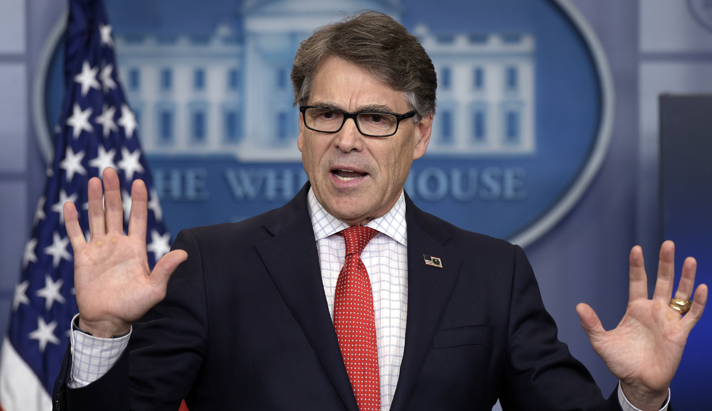 Trump considering Energy Secretary Rick Perry for Homeland Security post