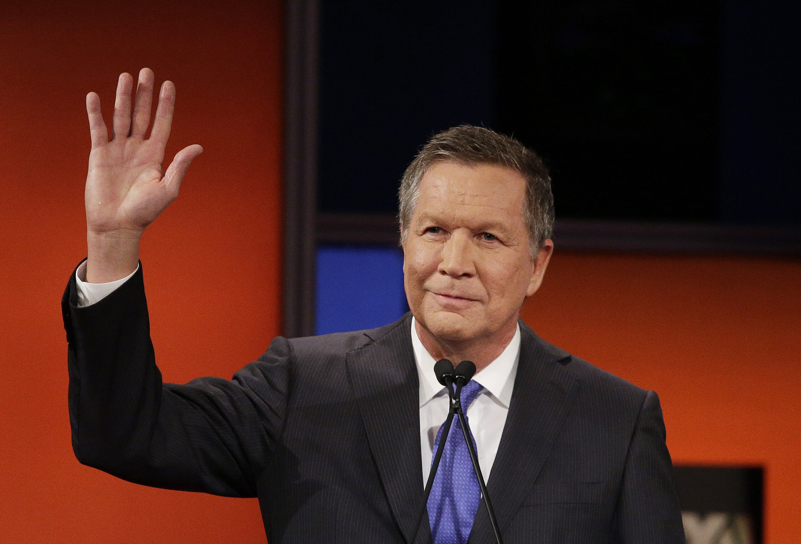 Kasich touts one-year freeze on regulations