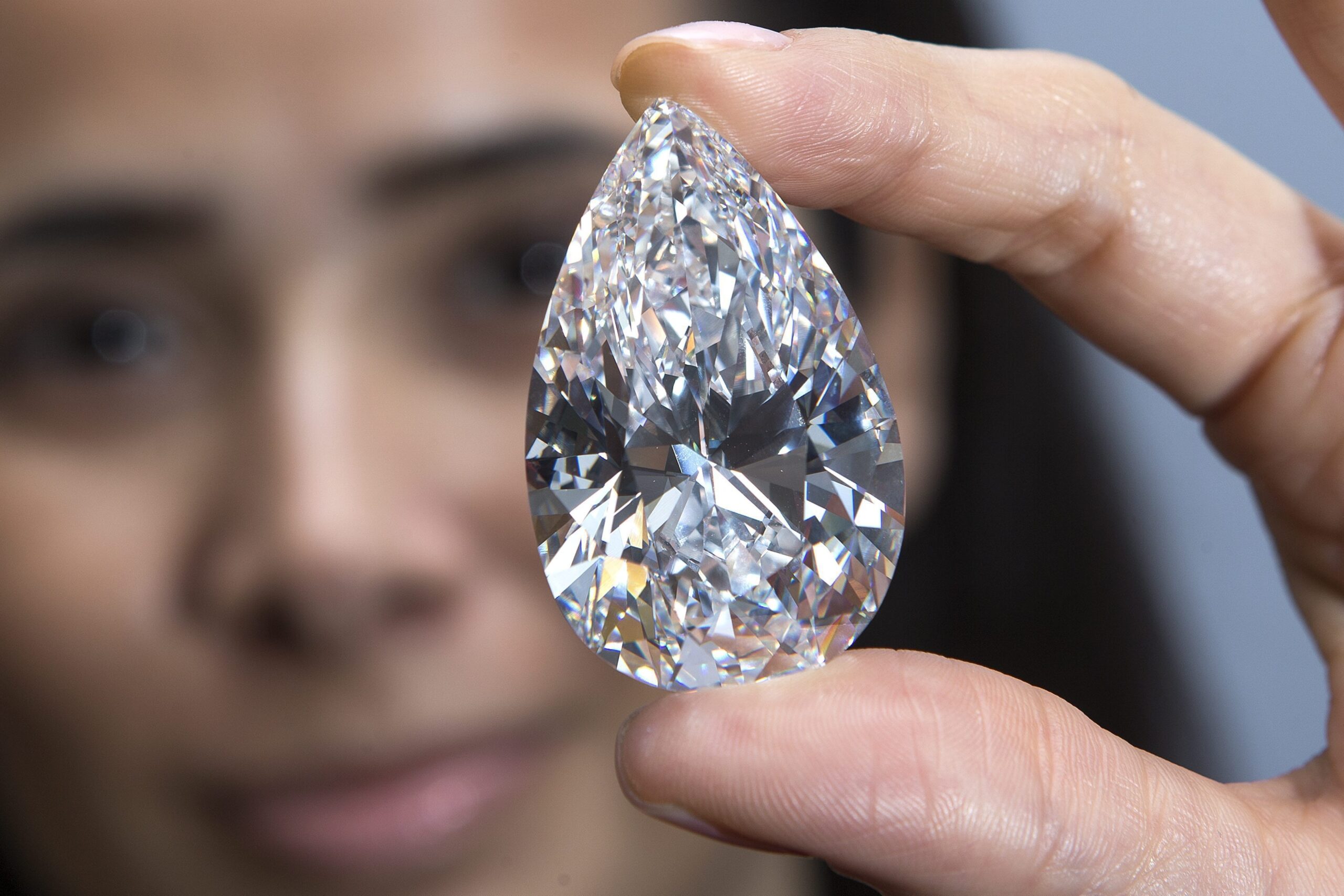 Geneva auction sells huge diamond for $26.7M
