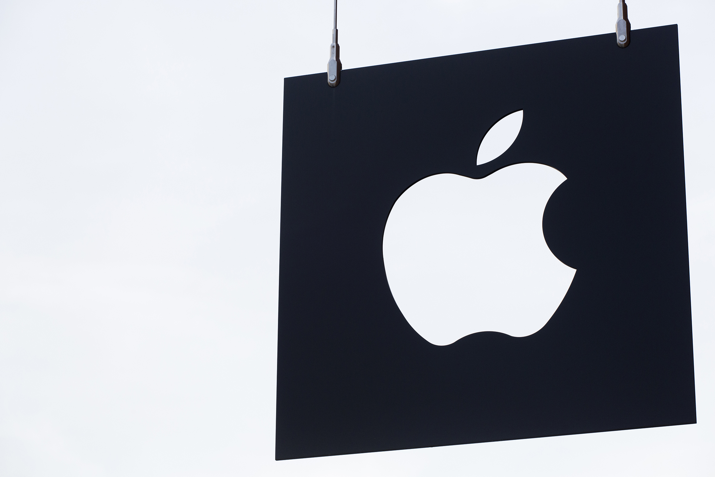 Feds give Apple approval to sell electricity