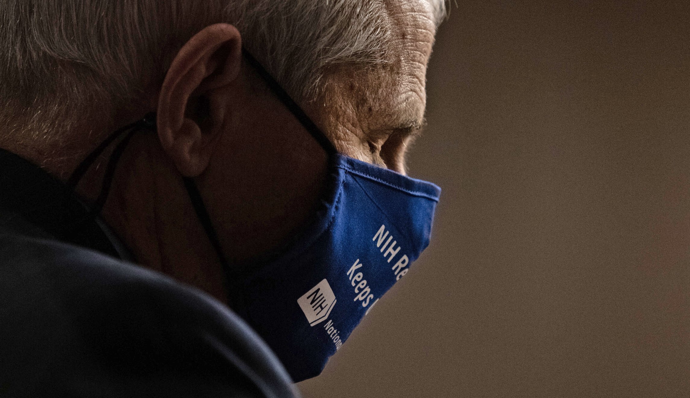Fauci tells sports fans to ‘lay low’ and avoid Super Bowl parties during pandemic