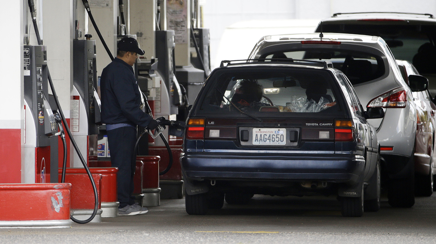 Consumer prices slip in May, but soaring rents push up core inflation