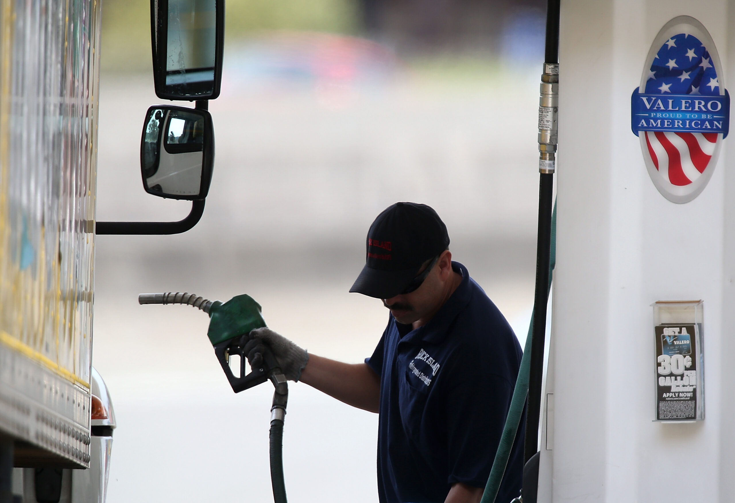 Union leader calls for hike in gas taxes