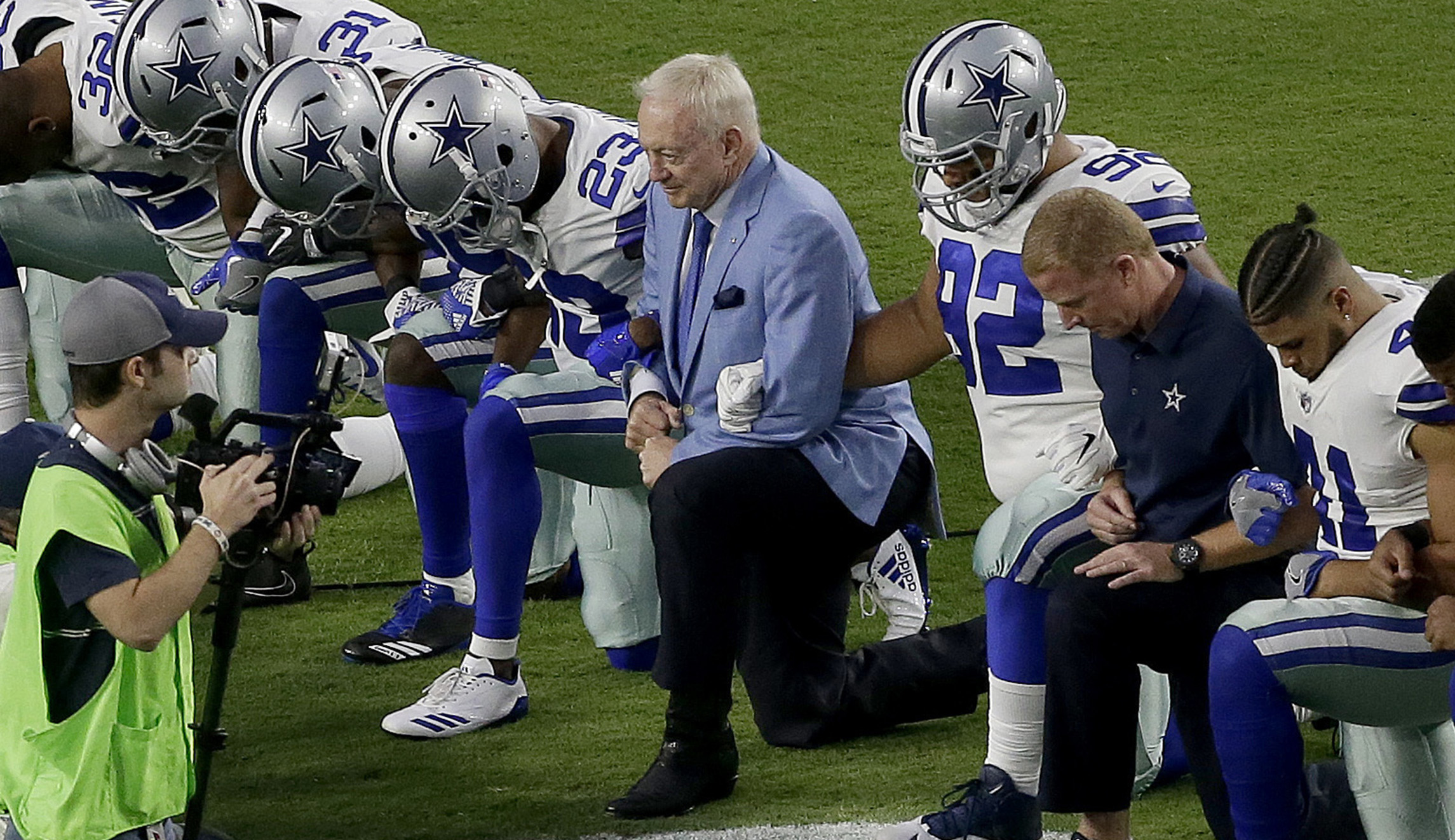 USA Today tries to shame sports owners for donating to Republicans