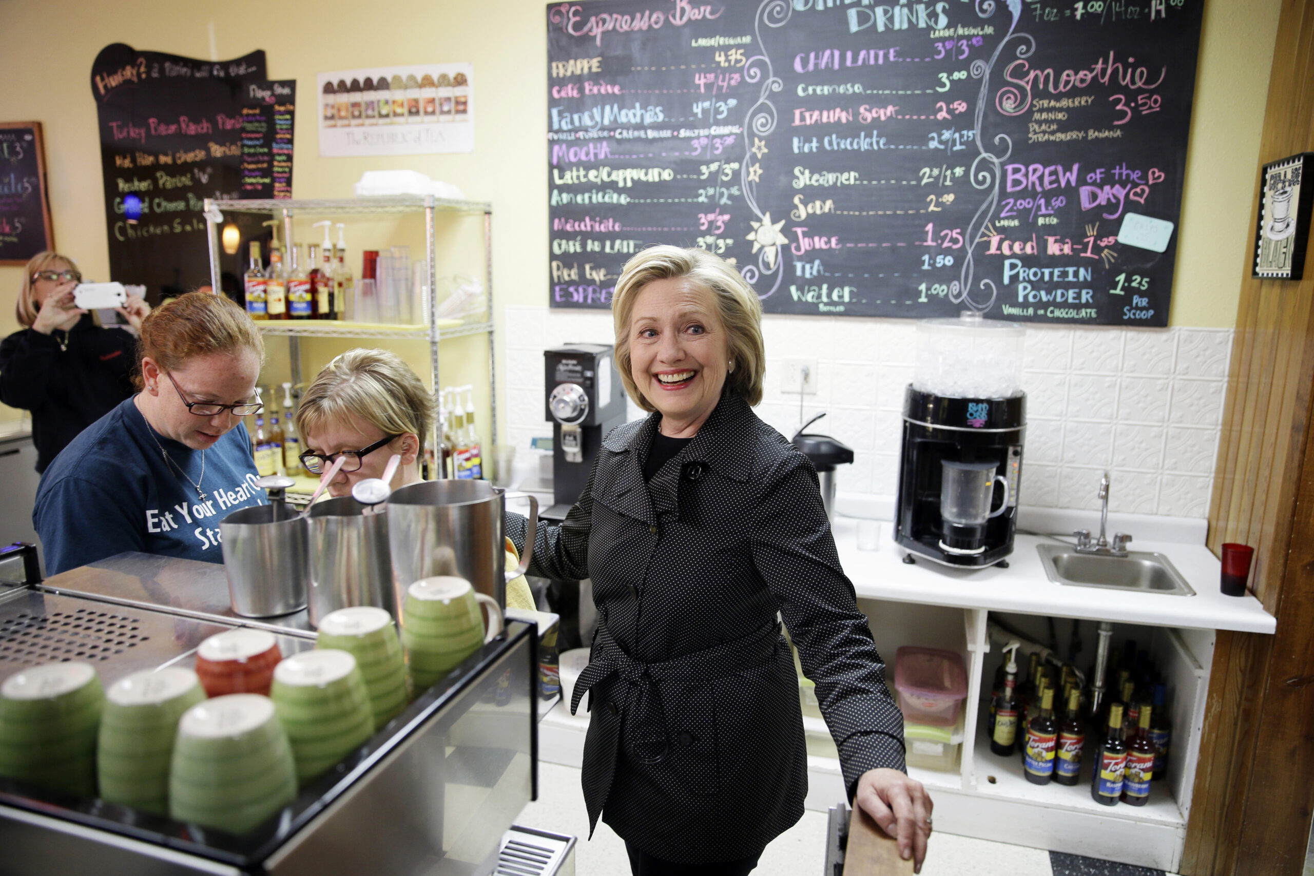 Media bipolar on Hillary Clinton access