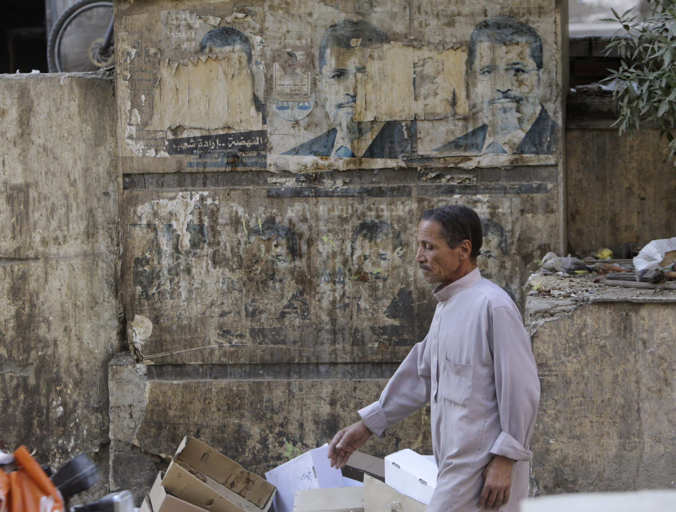 Egypt: violence marks anniversary of Morsi ouster