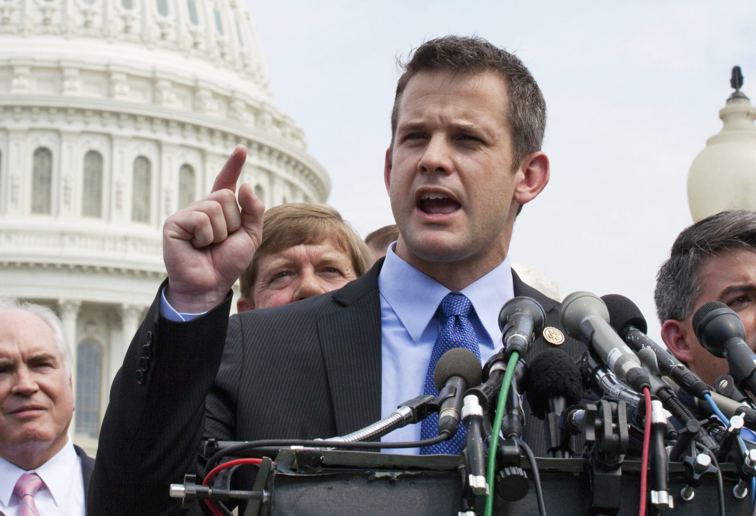 GOP Rep. Adam Kinzinger sent to southern border with National Guard unit