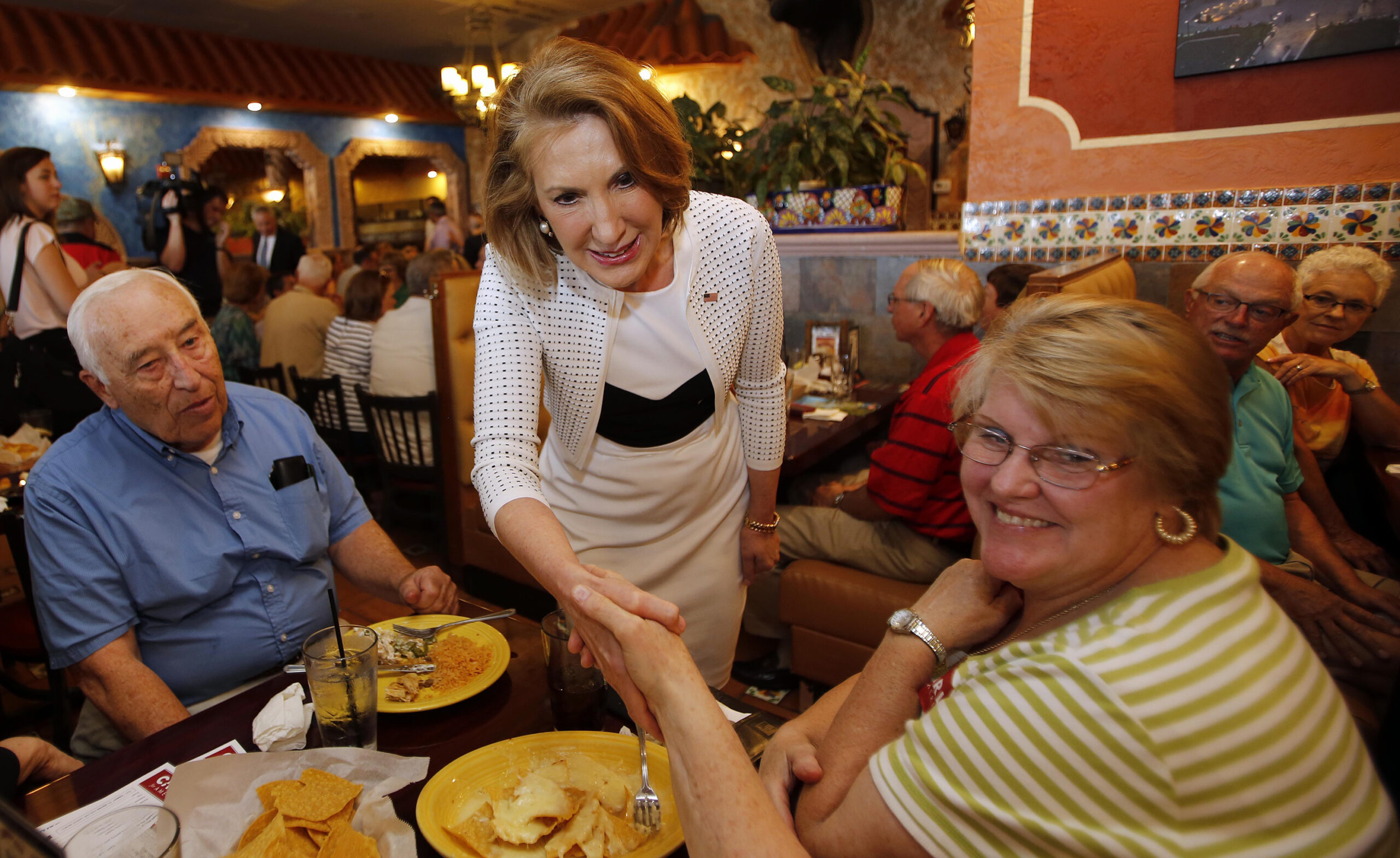 Carly Fiorina breaks top 10 of 2016 GOP candidates in latest national poll
