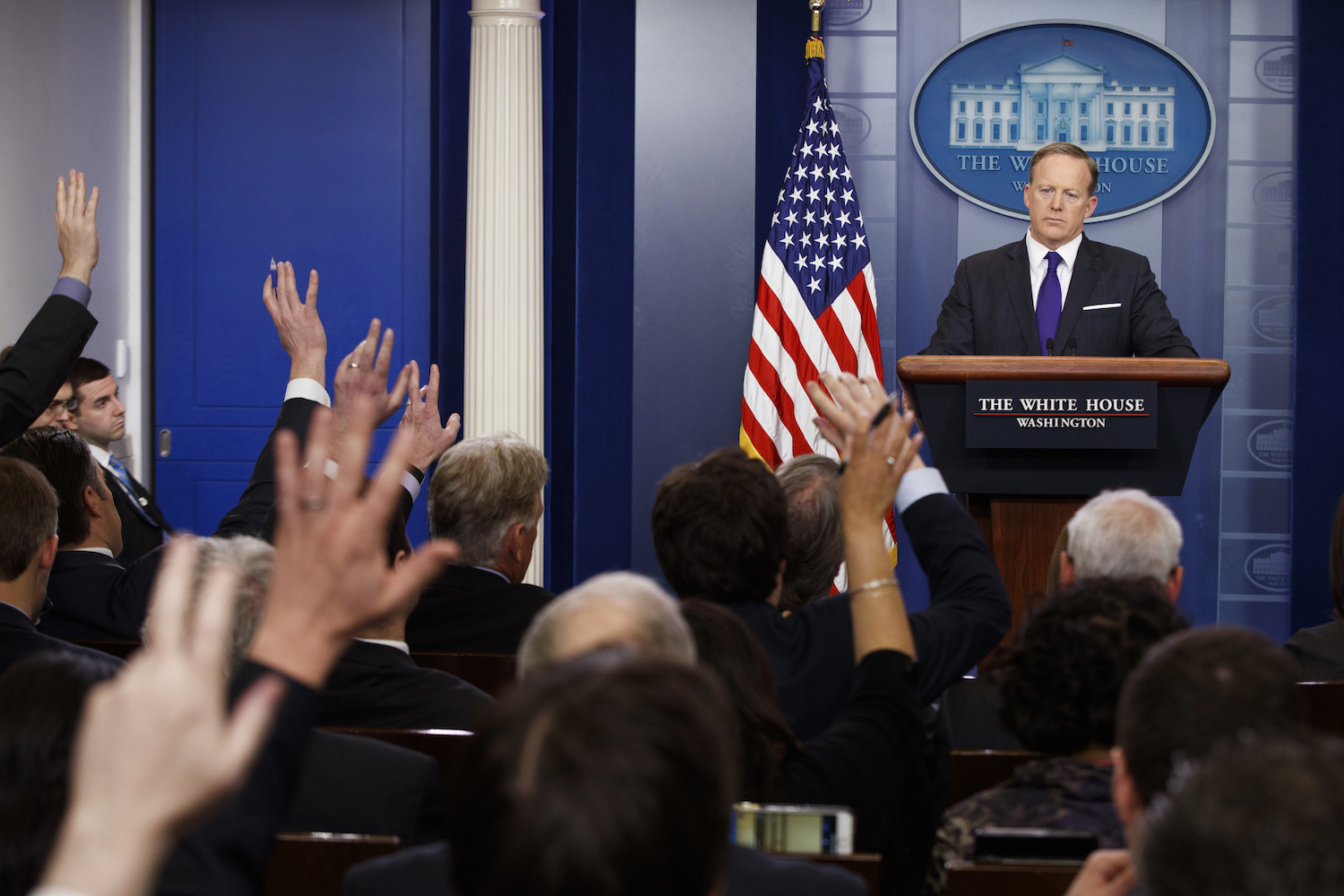 White House doesn’t deny Trump threat to Freedom Caucus members