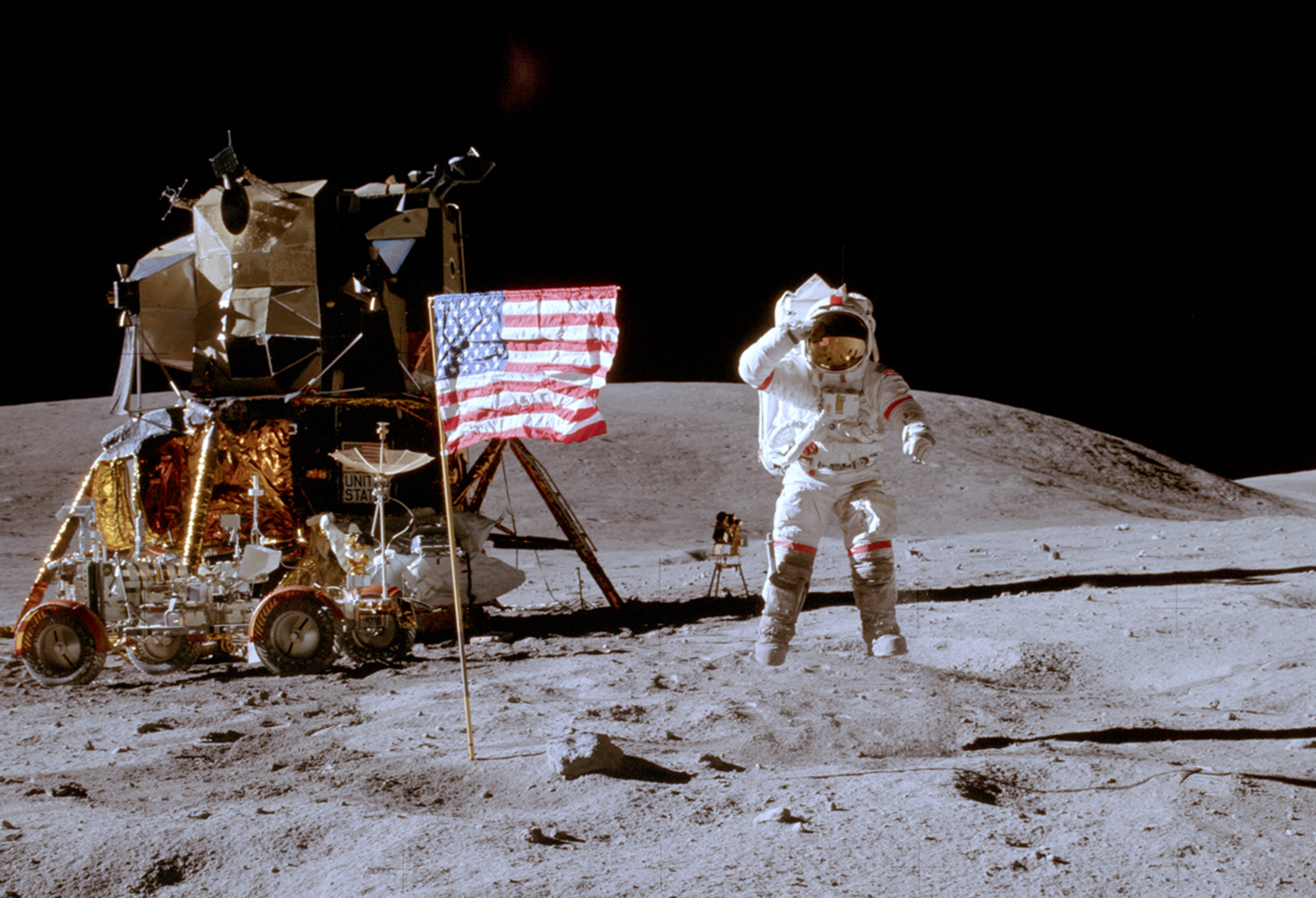 The American flags on the moon are disintegrating