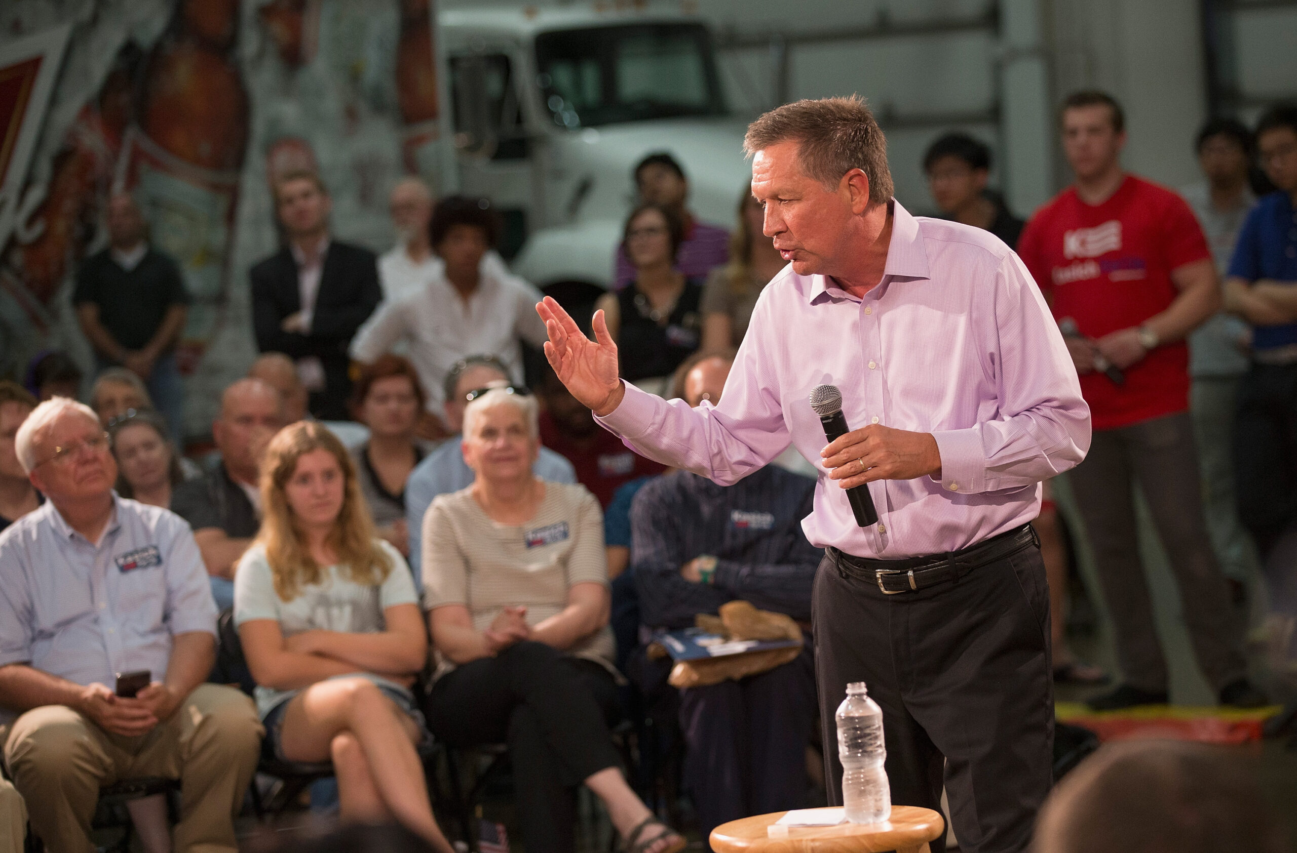 John Kasich tussles with Fox News ahead of first debate