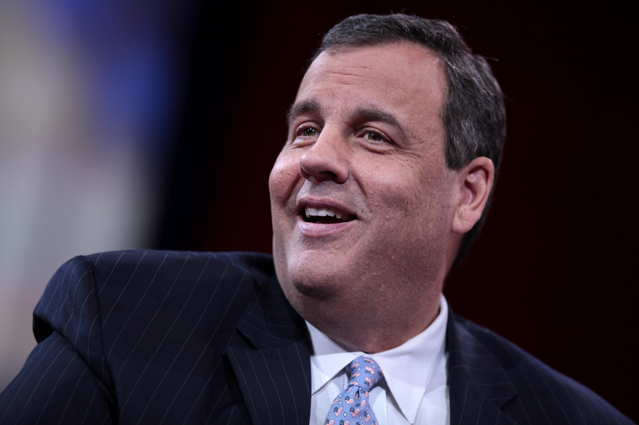 Christie Endorses Trump