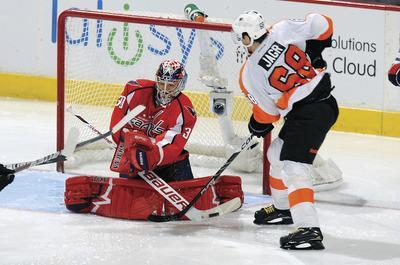 Capitals’ Neuvirth trying to save his season