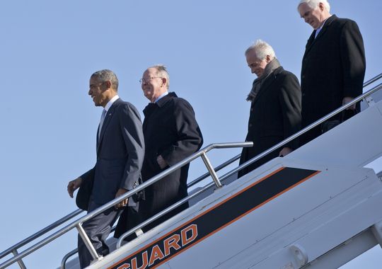 President Obama, followed by Sen. Lamar Alexander, R-Tenn., Sen. Bob Corker, R-Tenn., and Rep. John Duncan, R-Tenn., arrives at McGhee Tyson Airport on Jan. 9, 2015. On flight, Obama pledged to work with GOP on some issues. (Photo: Carolyn Kaster, AP)