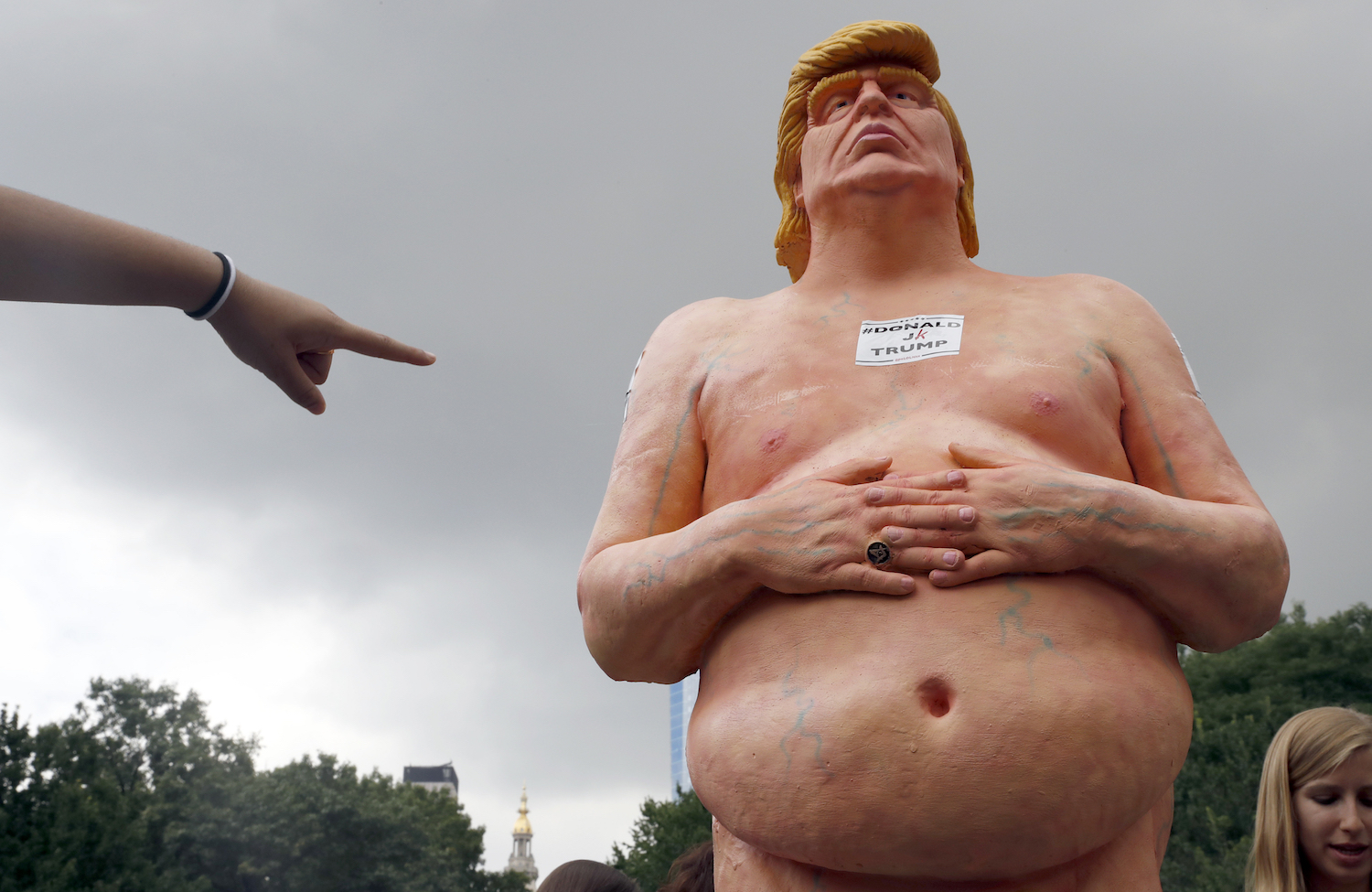 Naked statues of Donald Trump popping up from NYC to LA