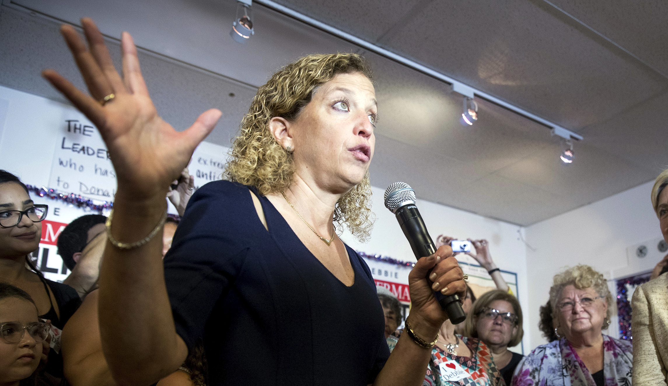 Former IT staffer for Debbie Wasserman Schultz, Imran Awan, indicted for bank fraud