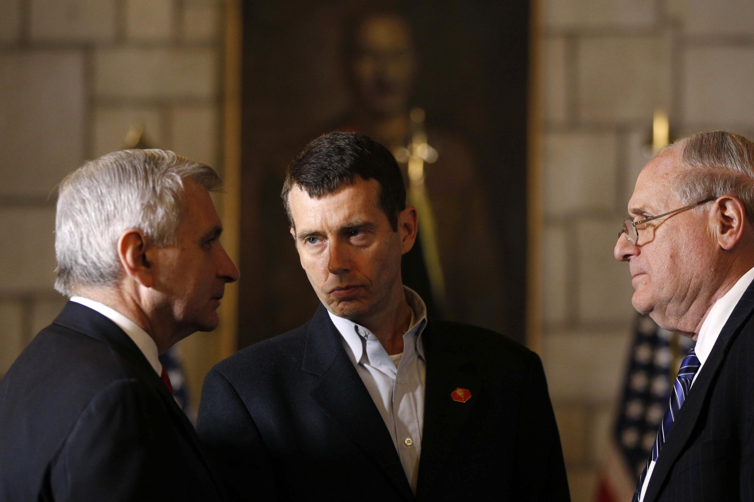 Plouffe: ‘Legitimate questions about the Clinton Foundation’