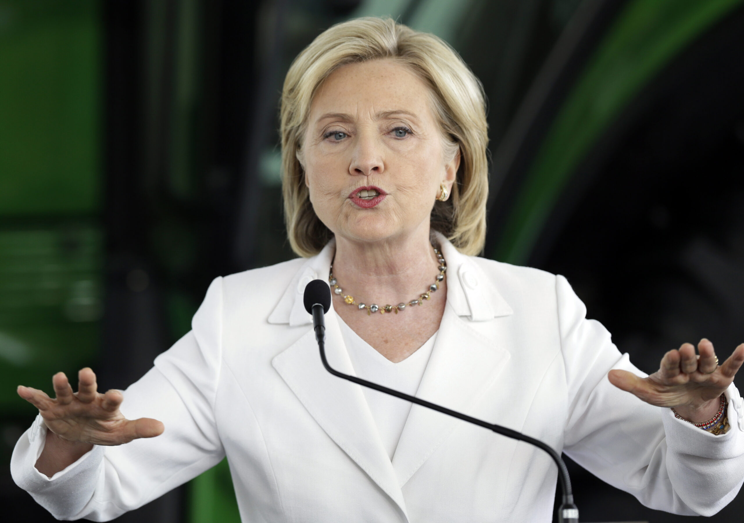 Hillary Clinton: ‘I’m so careful about classified information’