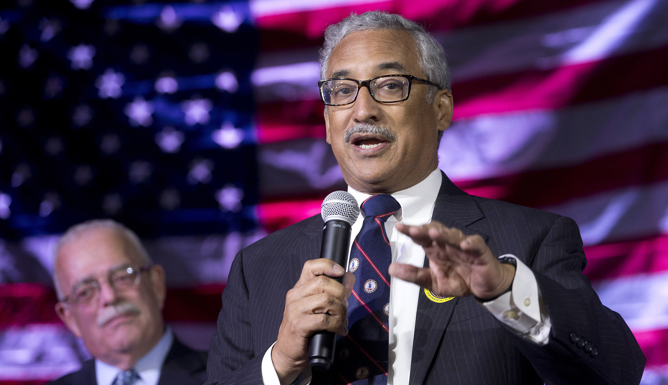 Democrats slam bill to change worker protection laws