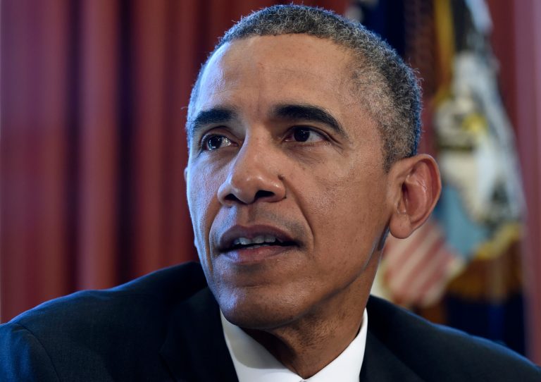 President Barack Obama speaks in the Oval Office of the White House in Washington, Tuesday, March 31, 2015. (AP Photo/Susan Walsh)
