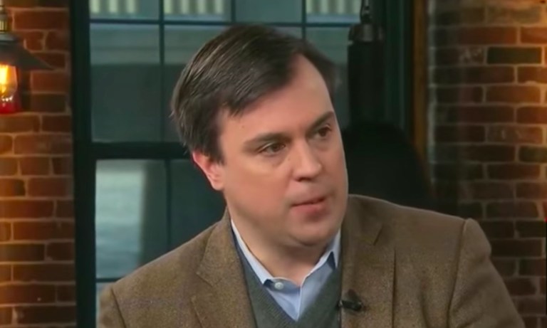 A reporter for the Bozeman Chronicle in Montana accused New York Times reporter Jonathan Martin of taking information from her Twitter account and claiming he found it on his own. (CNN/YouTube)