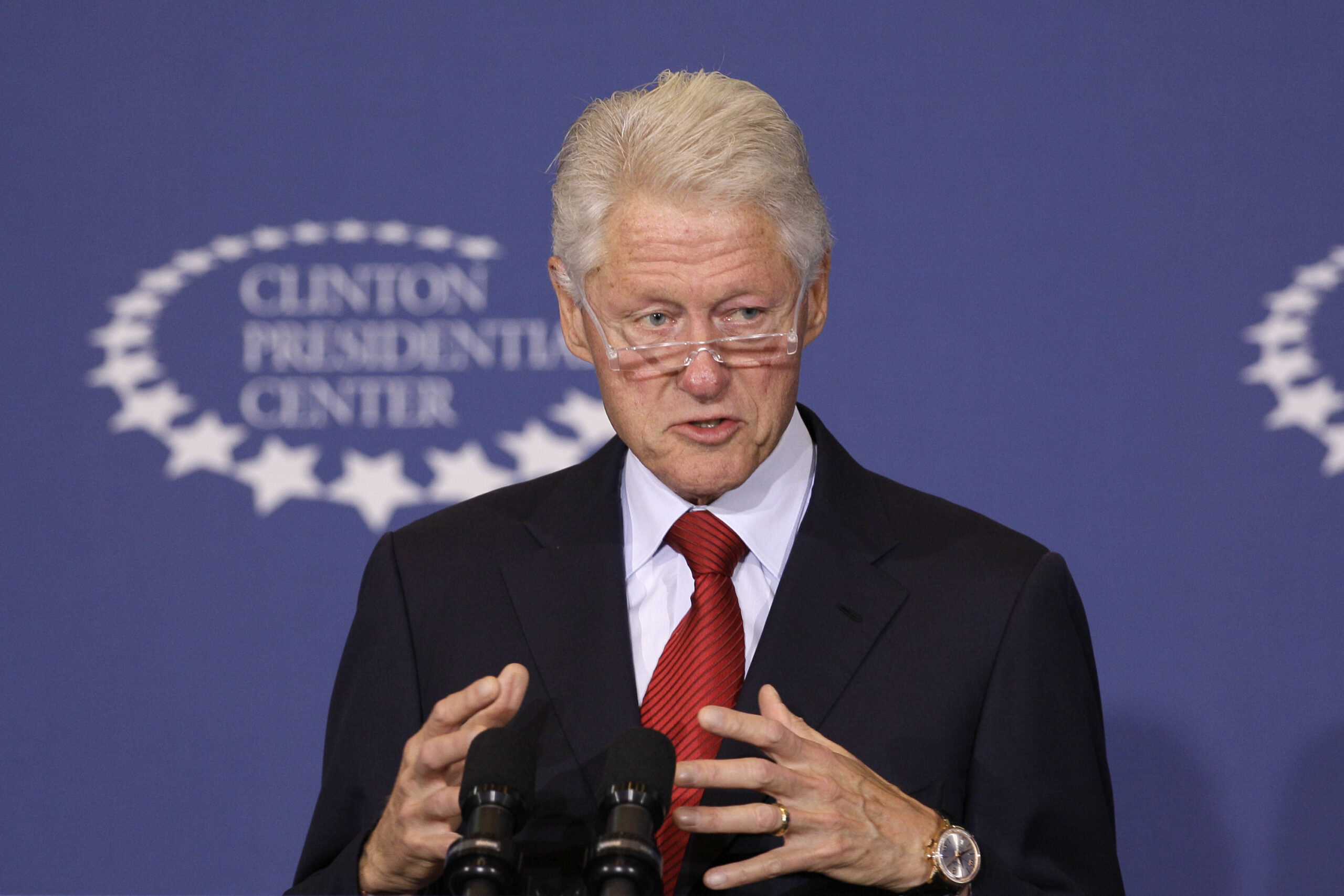 Syria push distracts from Obamacare — and Dems don’t mind