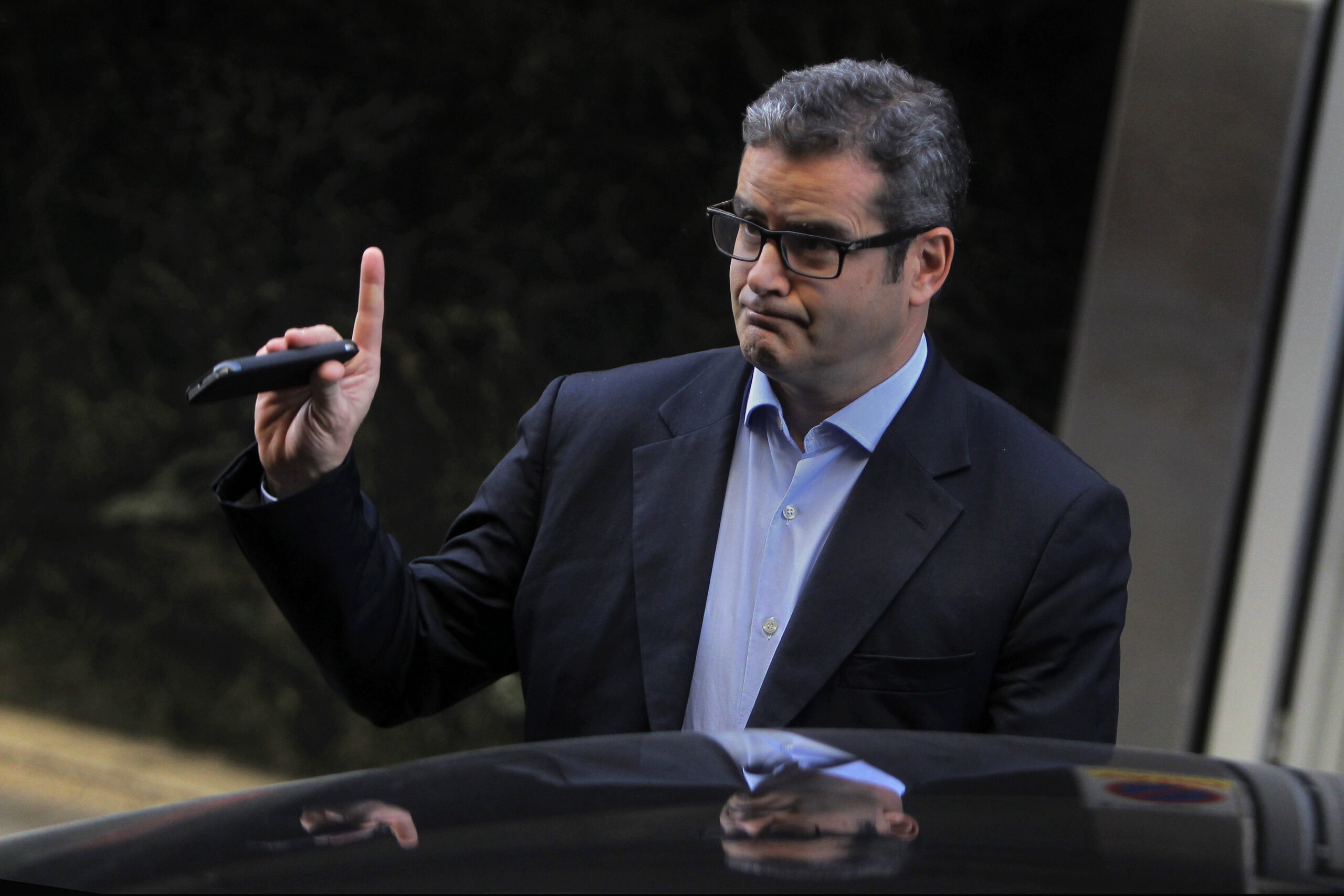 Ex-JPMorgan traders not entitled to case evidence, SEC says