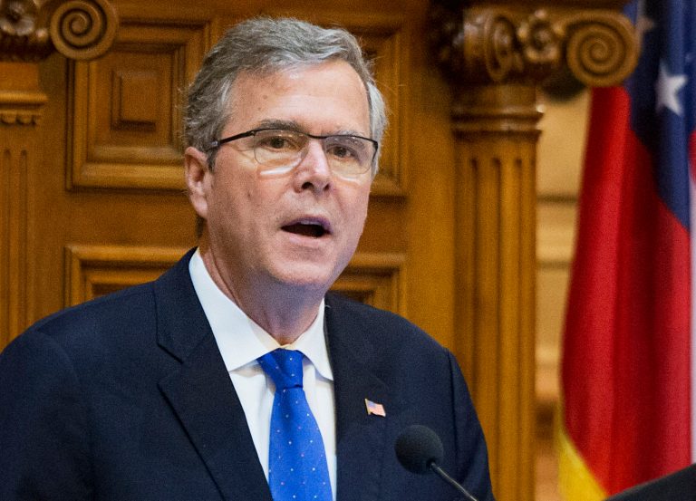 Jeb Bush will be the latest member of his famous family to acquire a home on their 1.3-acre vacation property in Kennebunkport, Maine. (AP Photo)