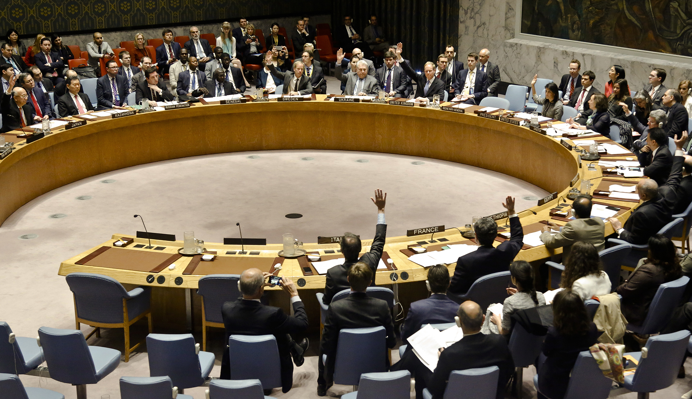Russia vetoes UN move to extend Syria chemical weapons probe
