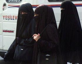 Lee Smith on Sharia and Newt Gingrich