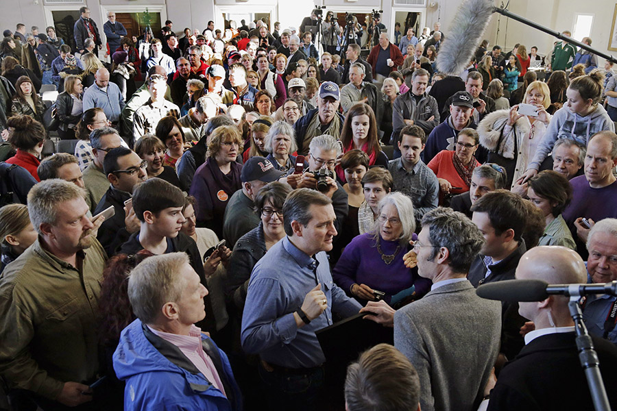 Ted Cruz courts Rand Paul voters in New Hampshire