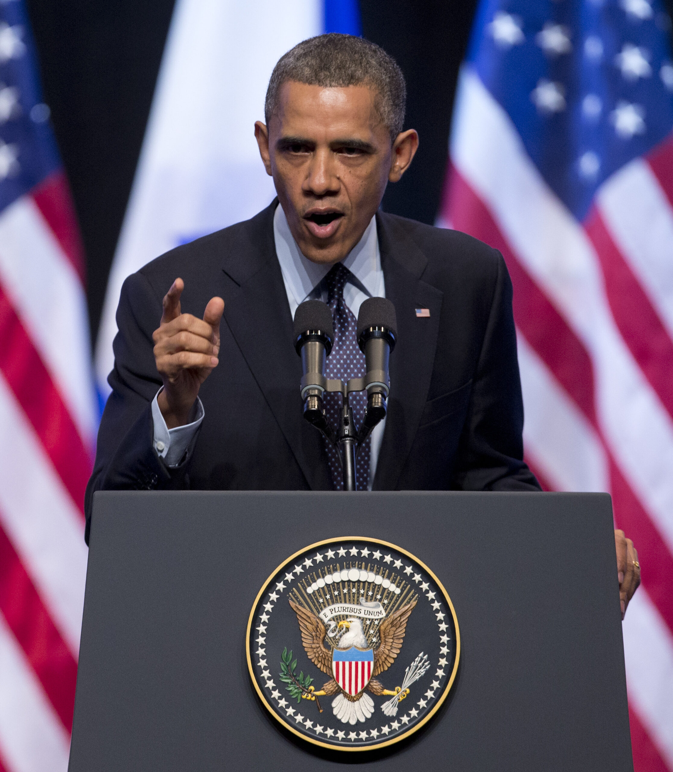 Obama takes appeal for peace compromise to Israeli people