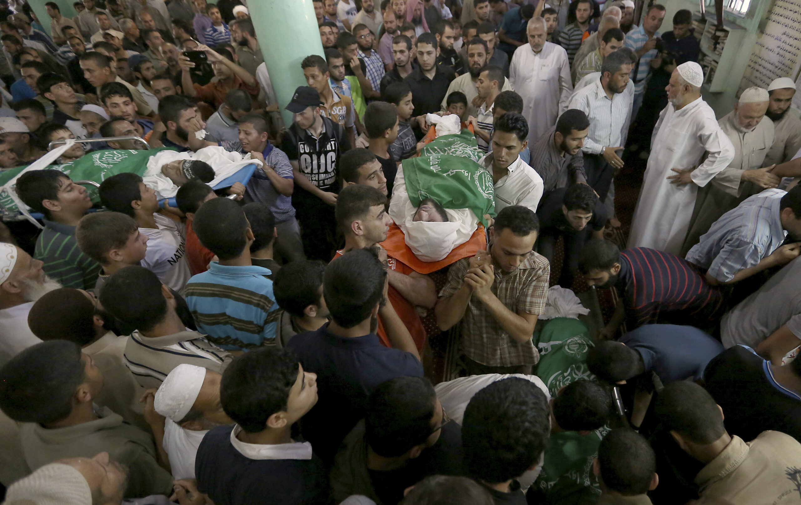 Israeli army launches offensive on Gaza Strip