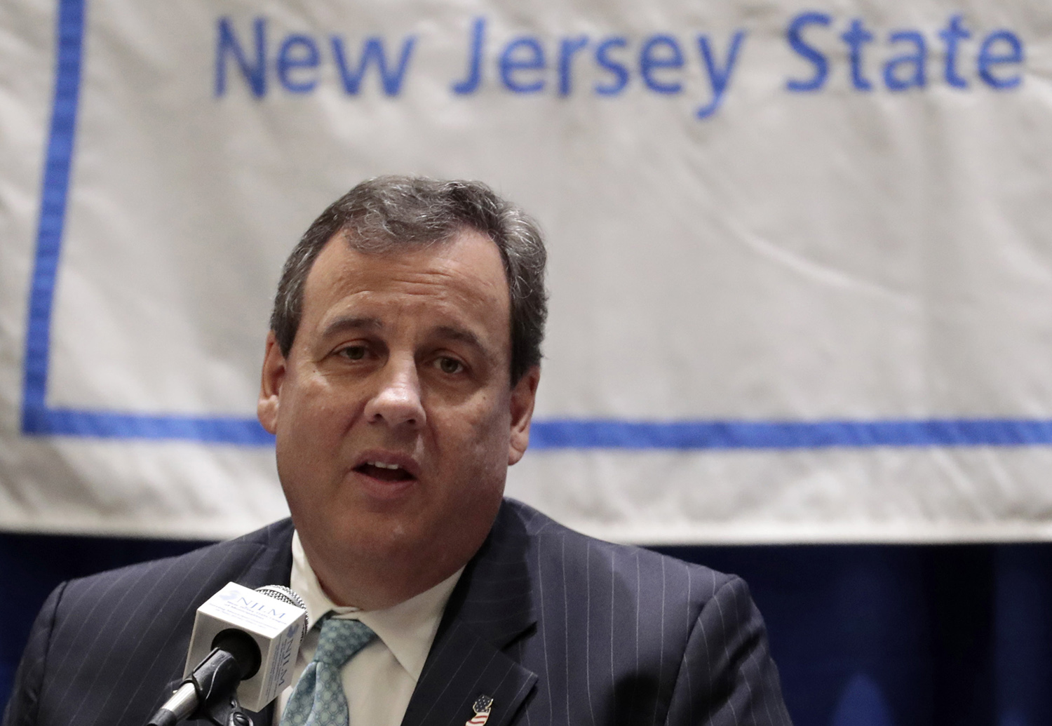 Chris Christie gets left behind