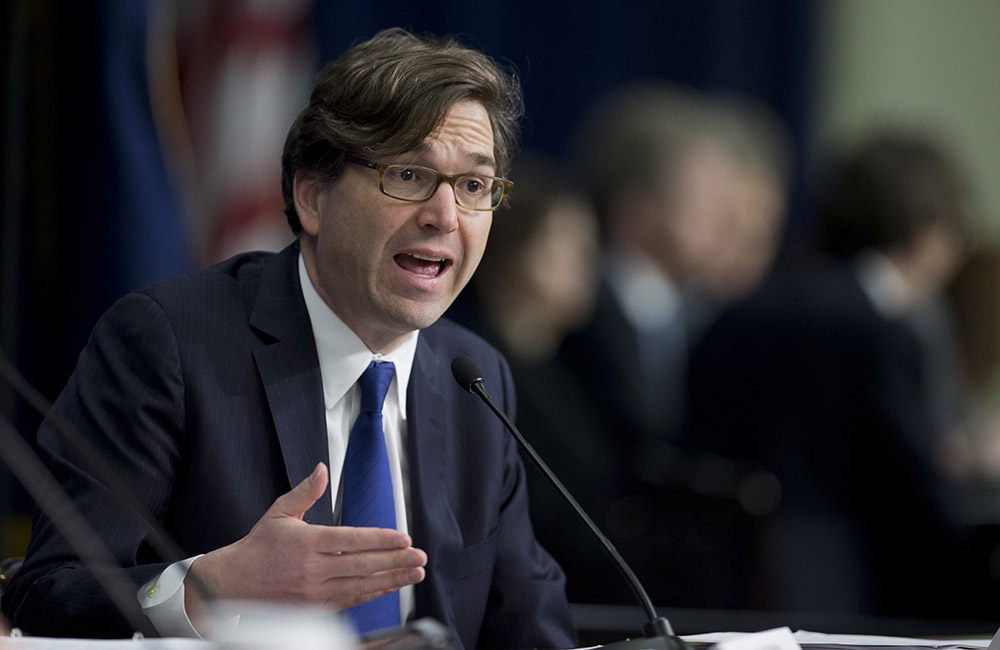 Obama economist downplays benefits of tax reform