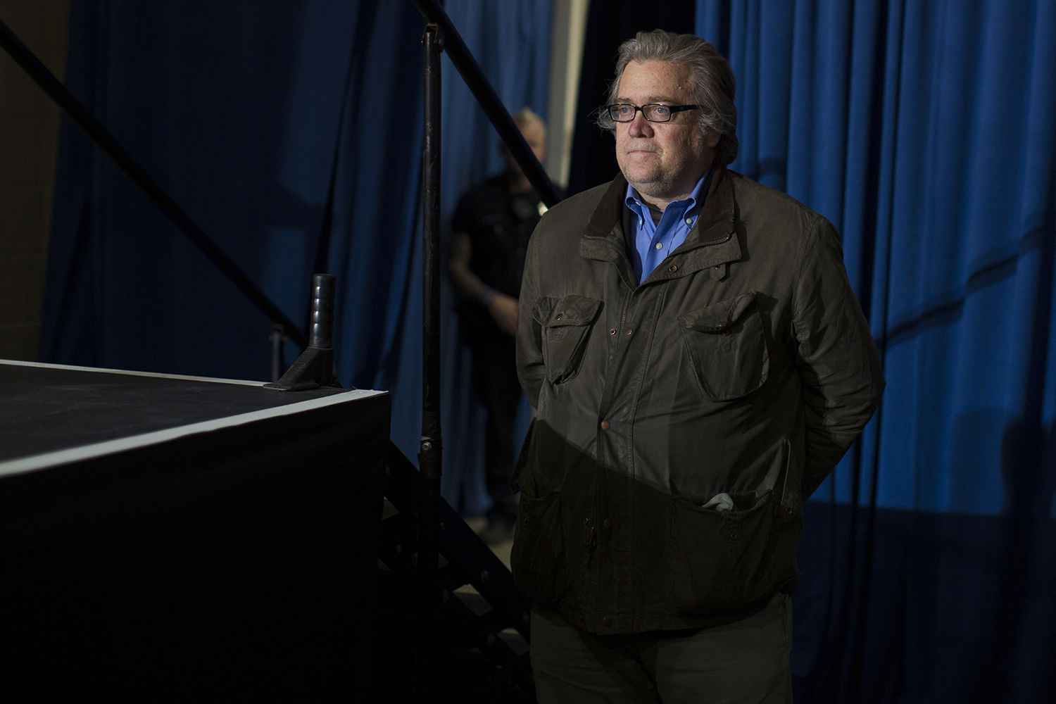 Dems: Bannon ‘undermines’ Trump’s ability to lead