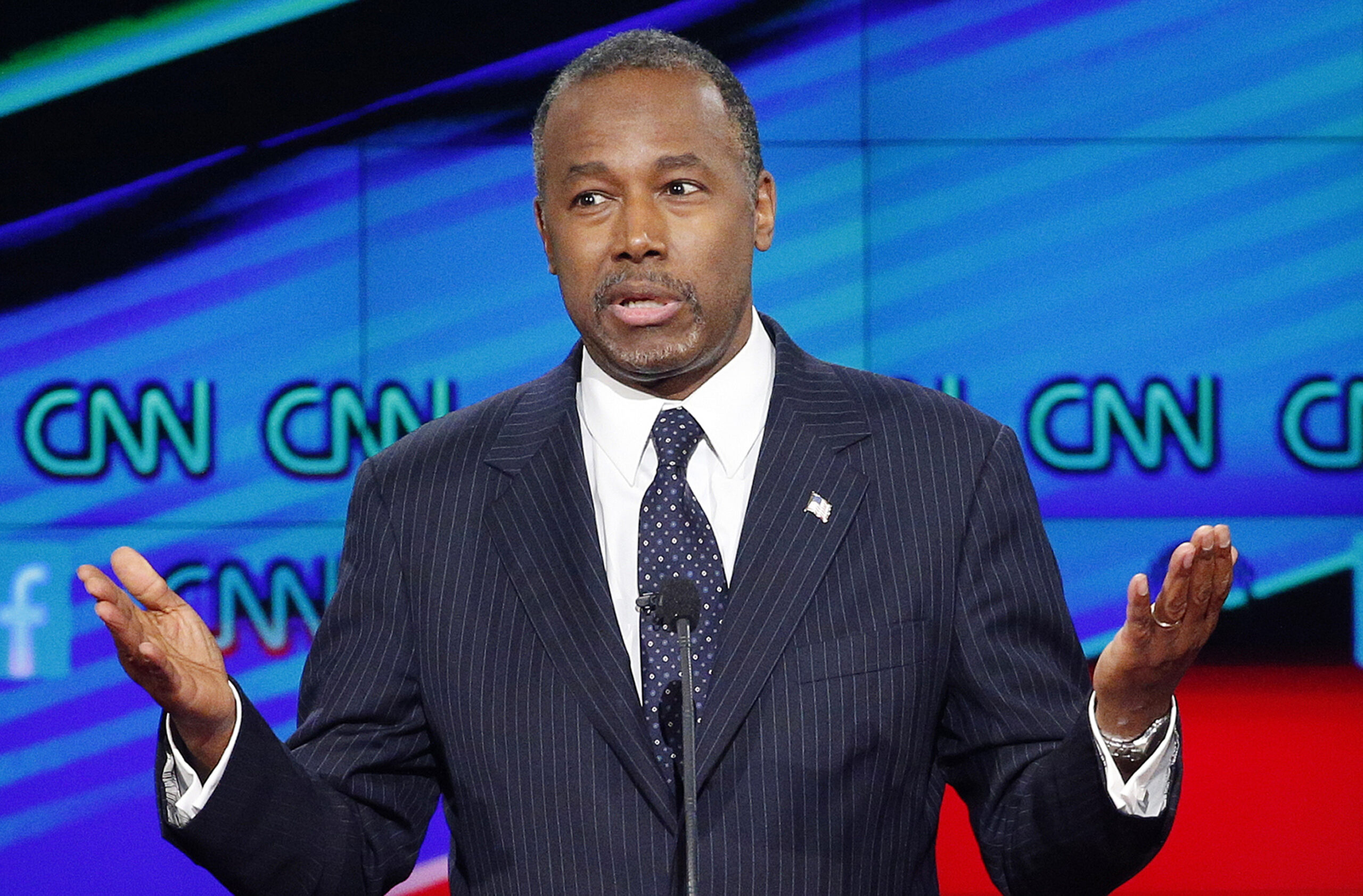 Carson rolls out flat tax plan amid campaign shake-up