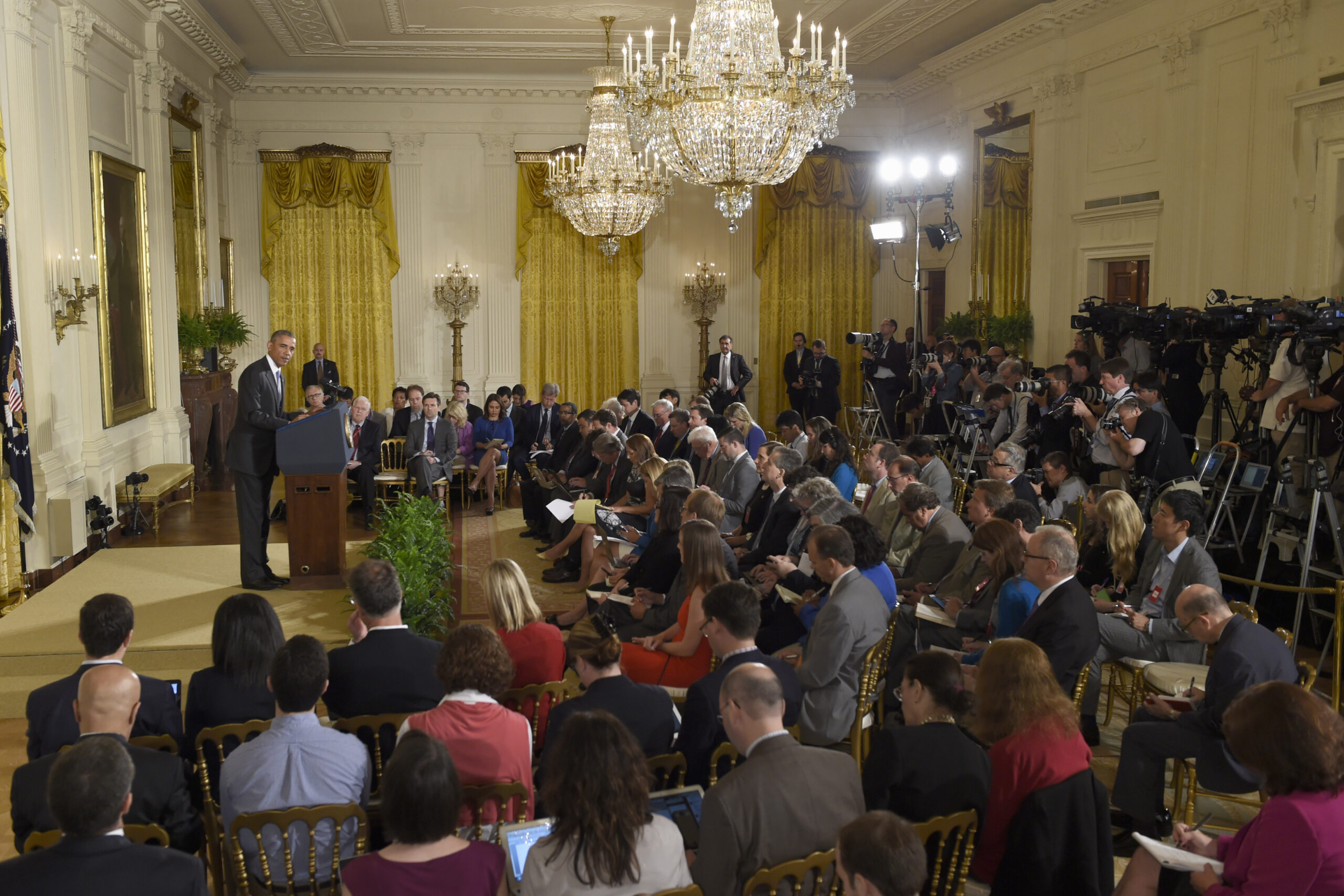 Reporters hit Obama for long answers during Iran press conference