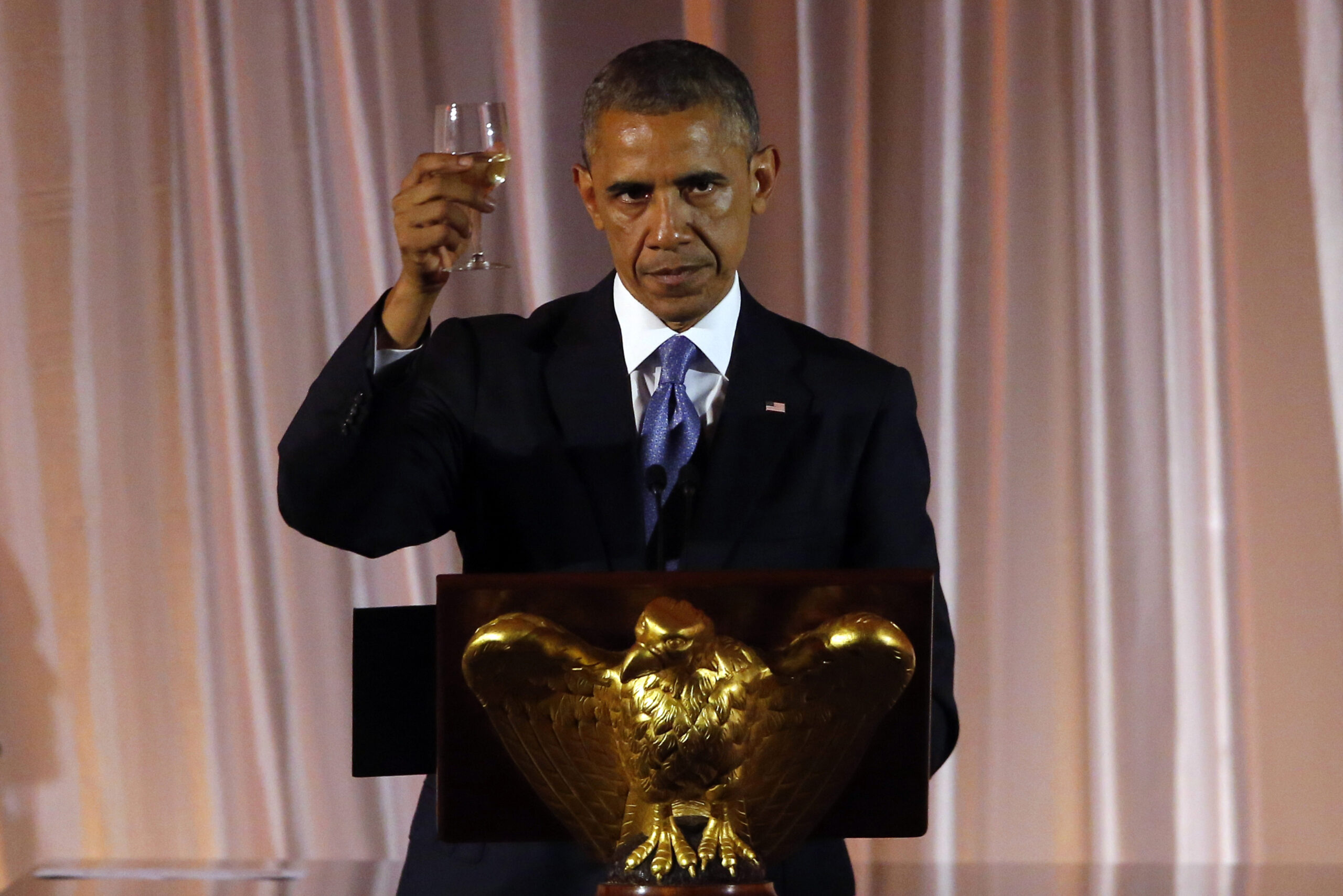 Obama welcomes African leaders for unusual dinner